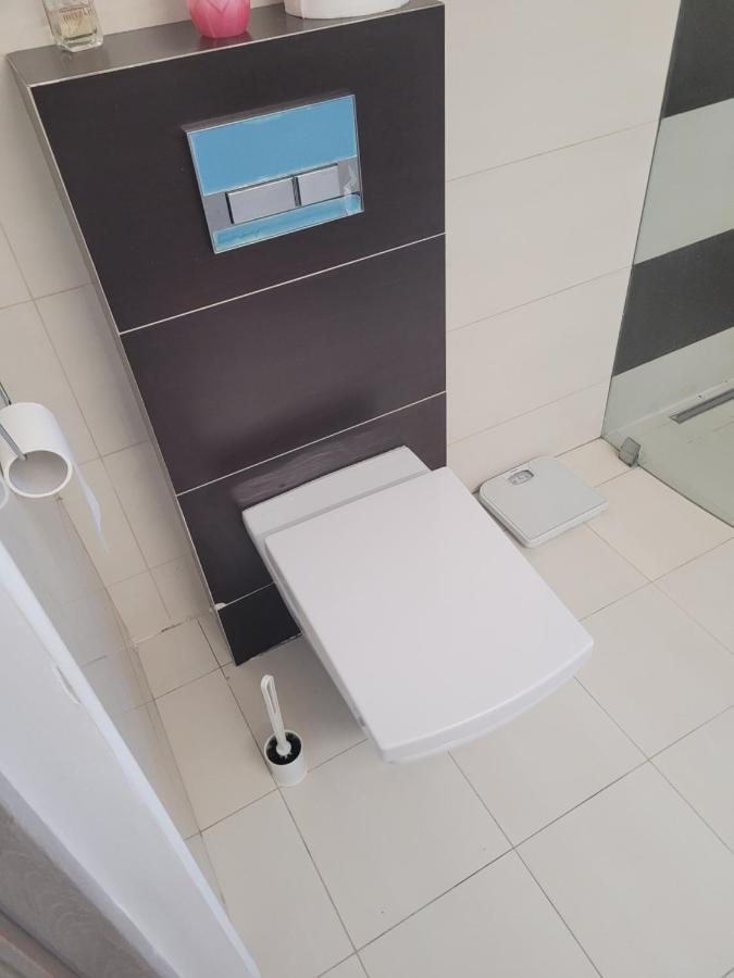 4 Pory Roku Apartment Lomianki Ngoại thất bức ảnh