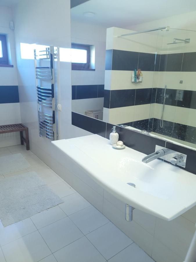 4 Pory Roku Apartment Lomianki Ngoại thất bức ảnh